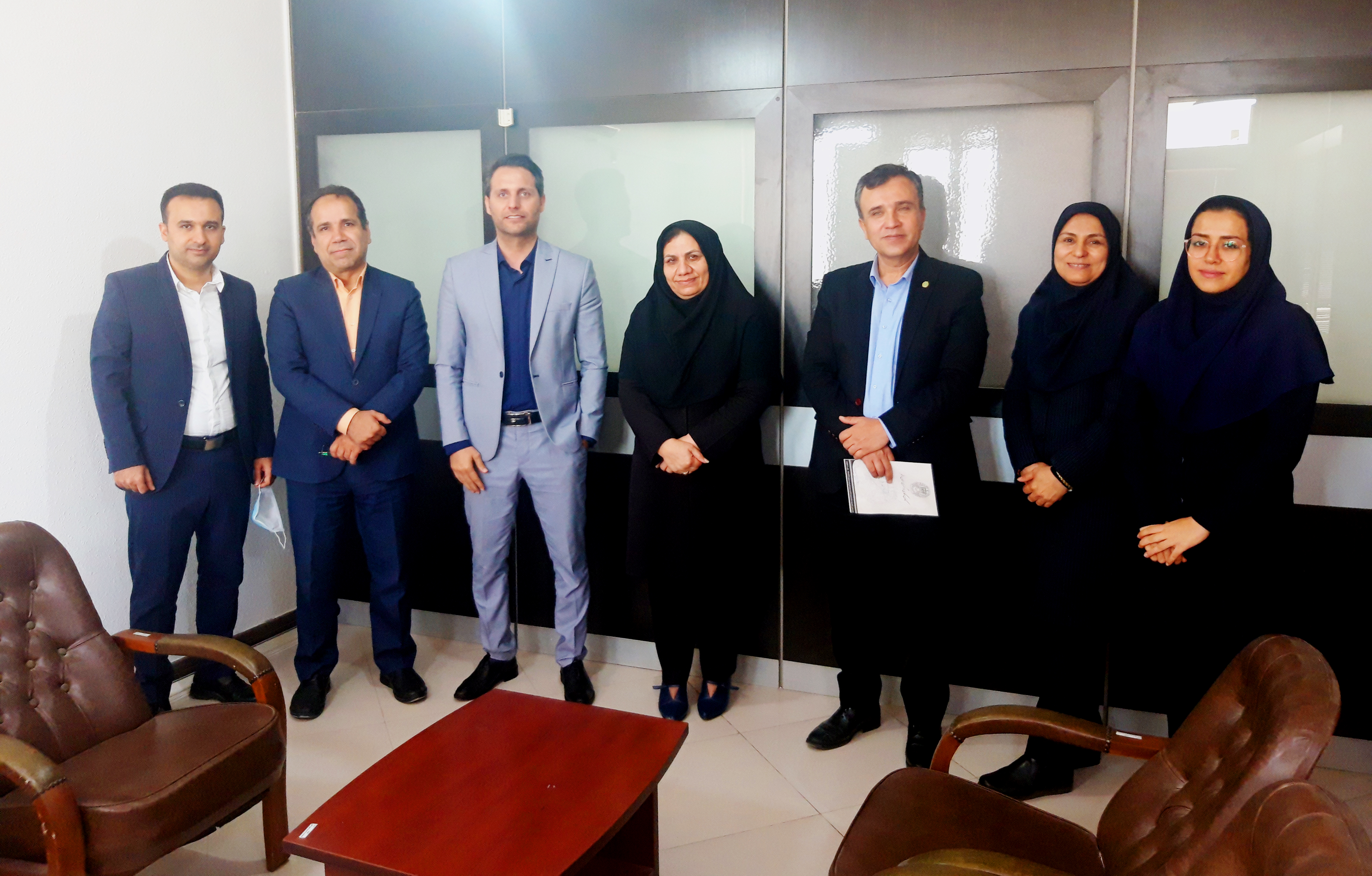 نخستين نشست کمیسیون روابط عمومی کانون وکلای دادگستری استان بوشهر برگزار شد
